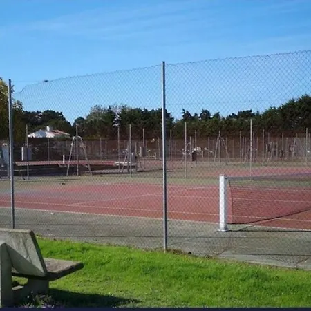 Fermes Marine T2 بيت للعطل *