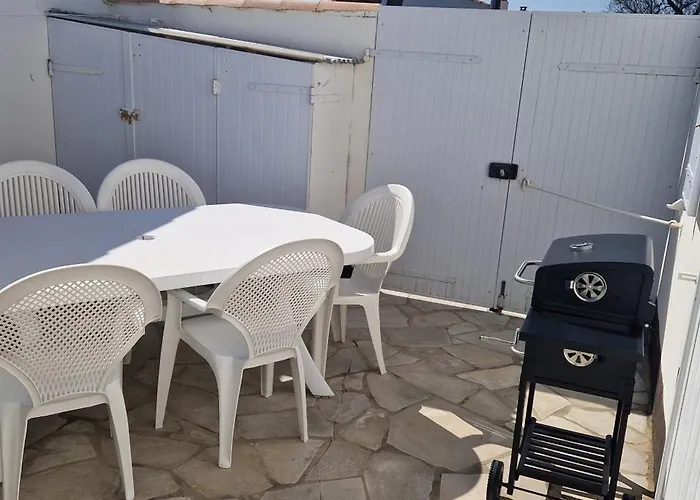 Casa vacanze Fermes Marine T2 *